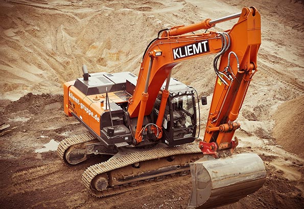 挖机保养成本与效益探讨