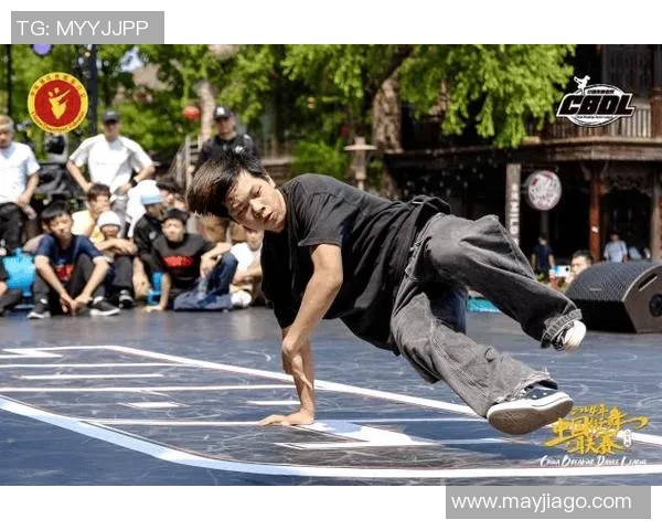 南京街舞队在世界街舞大赛中的力量表现引发热议与赞赏